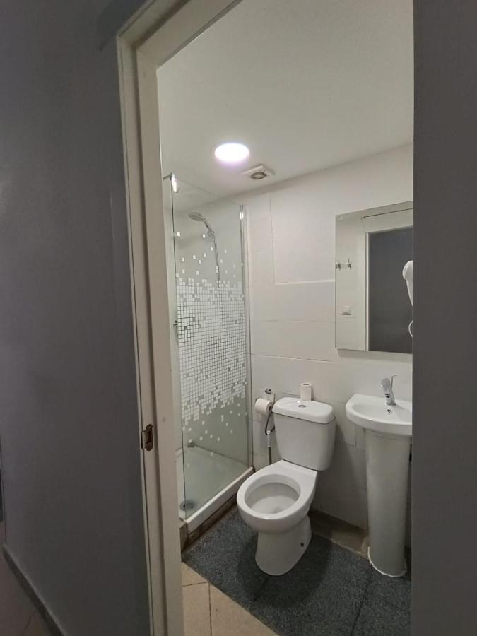 מדריד Parsa Booking מראה חיצוני תמונה